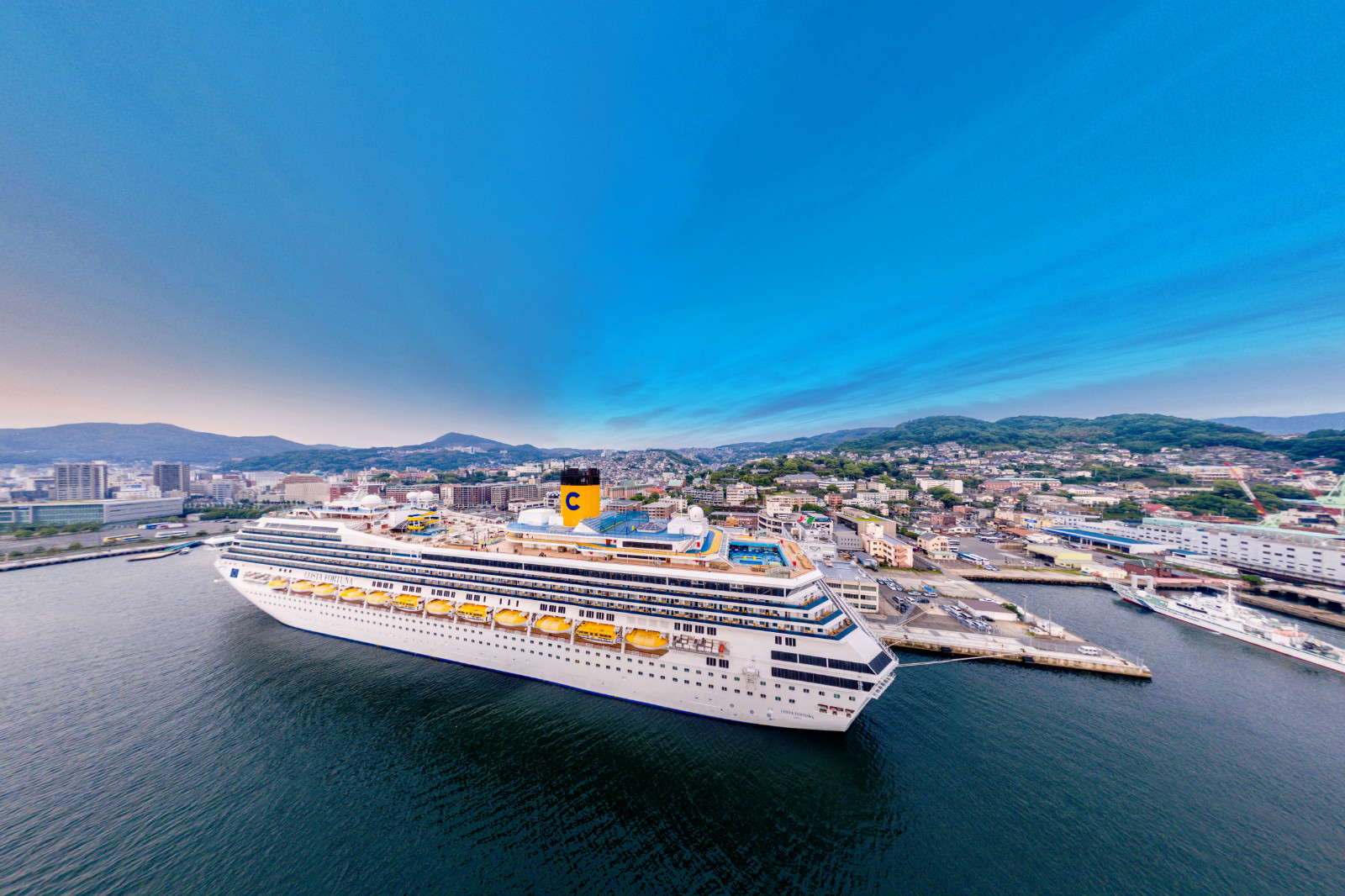 Costa Cruises возвращается лайнер Costa deliziosa