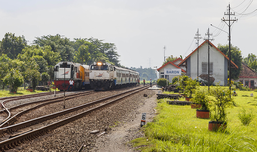 Indonesia seeks Japanese private investment for $4.5bn trans-Java line ...