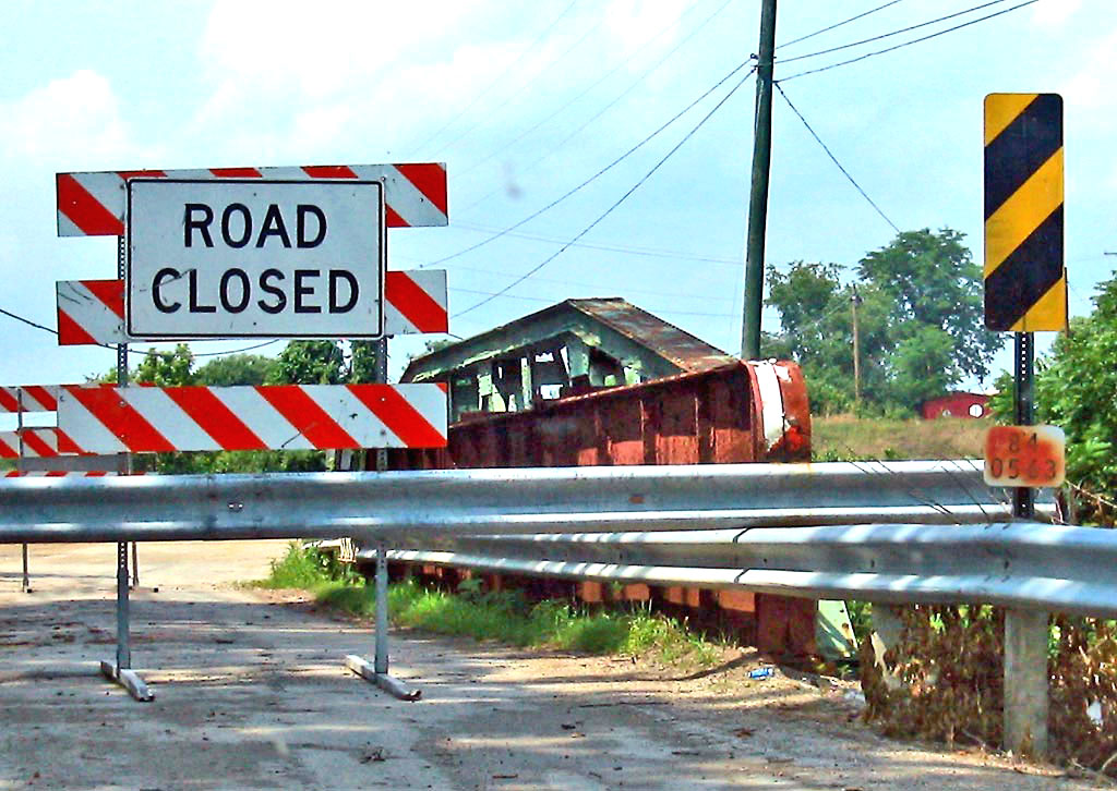 A bridge closed in Pike County, Ohio, originally built in 1930 (Don O’Brien/CC BY 2.0)