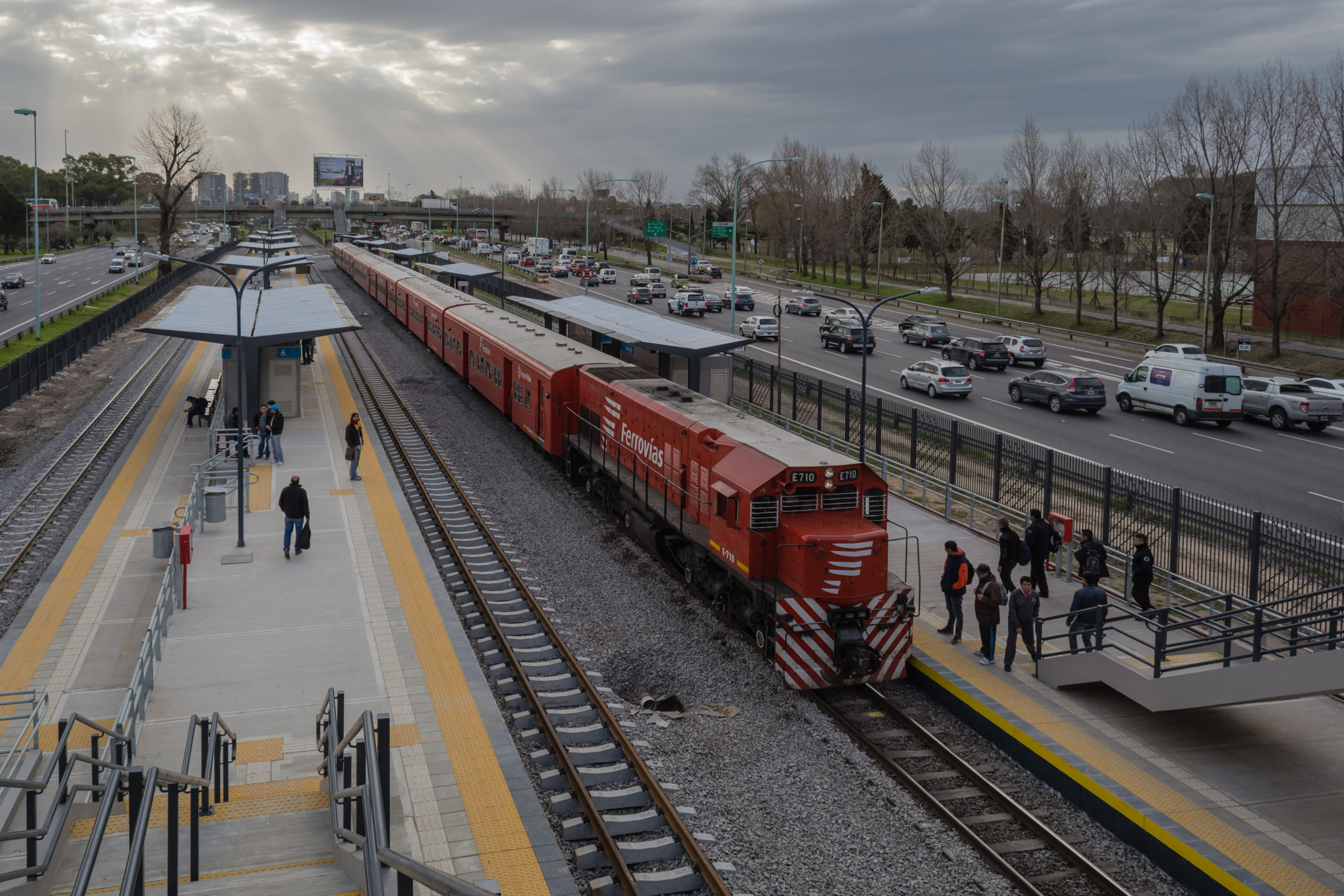 Train station Buenos Aires Midland railway, operated one meter