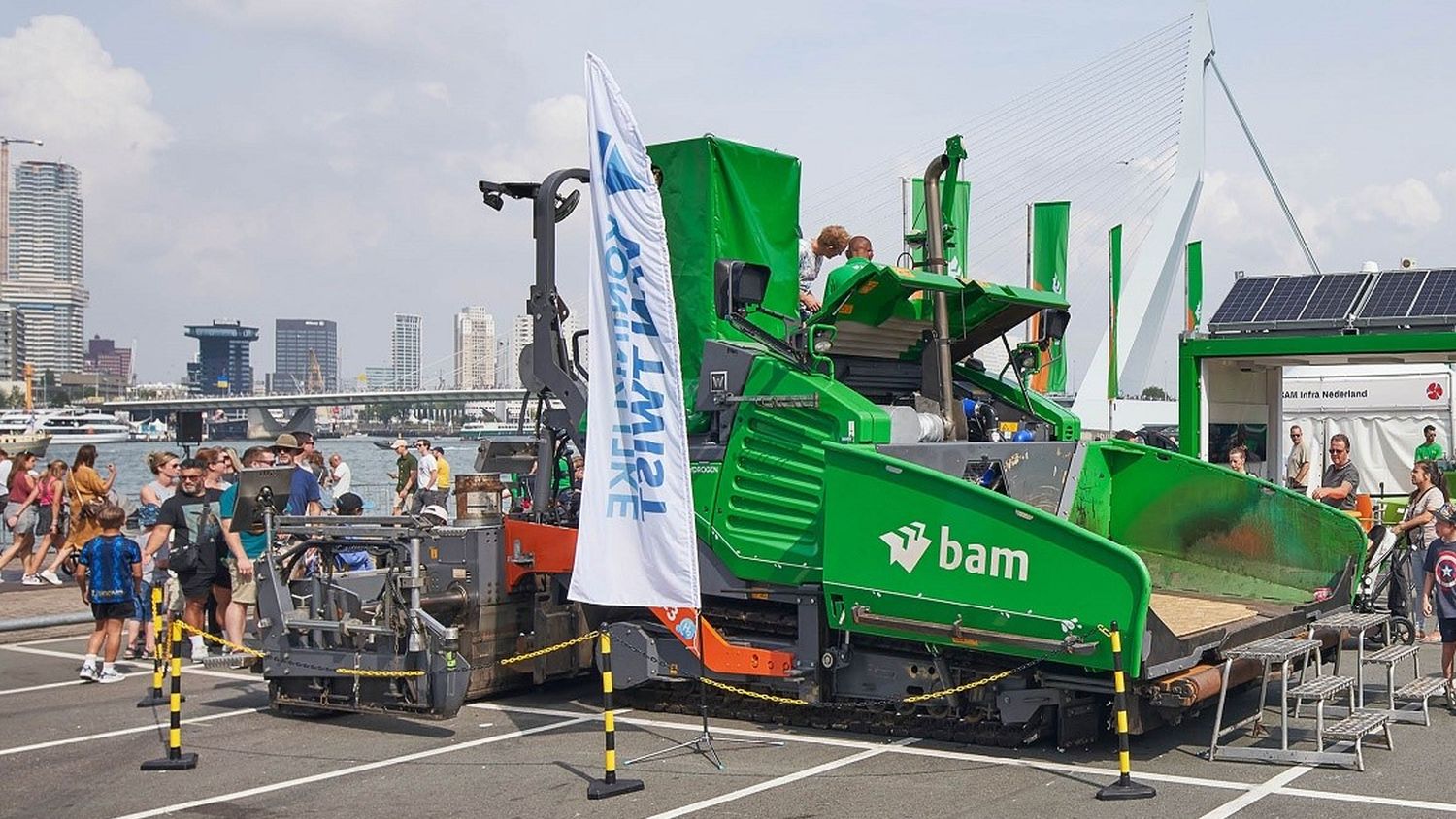 Bam launched its hydrogen paving machine on 5 September in Gouda (Courtesy of Bam Infra Nederland)