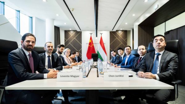 CATL agreed the deal during a meeting with Hungarian officials in China (CATL)