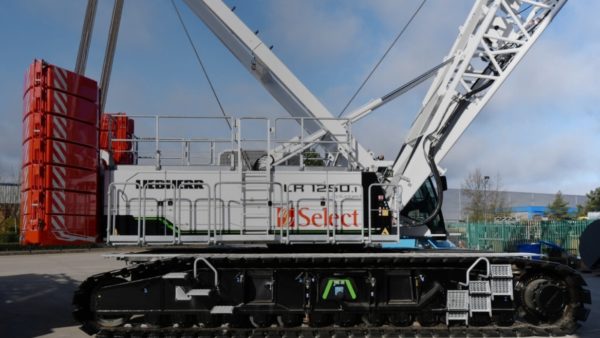The Liebherr LR 1250.1 lattice jib crawler cranes produce no emissions but do the same as their diesel-powered counterparts (Courtesy of Laing O’Rourke)