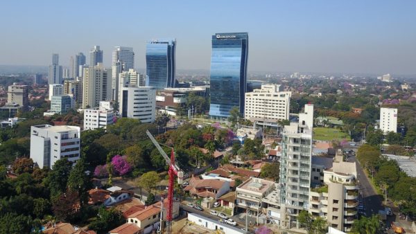 The Paraguayan capital of Asuncíon. Paraguay presently has almost no functioning rail network (CC BY-SA 4.0)