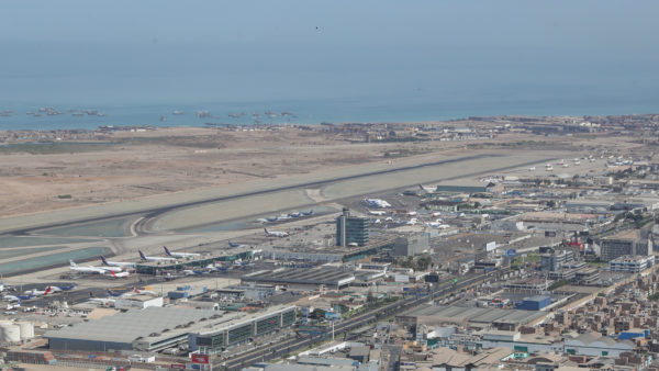 Jorge Chávez International serves around 22 million passengers a year. It will get a new runway, terminal, and air traffic control tower (Peru’s Ministry of Defence/CC BY 2.0)