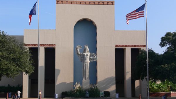 Established in 1886, Fair Park has one of the largest collections of exhibition style Art Deco structures in the US (Andreas Praefcke/CC BY 3.0)