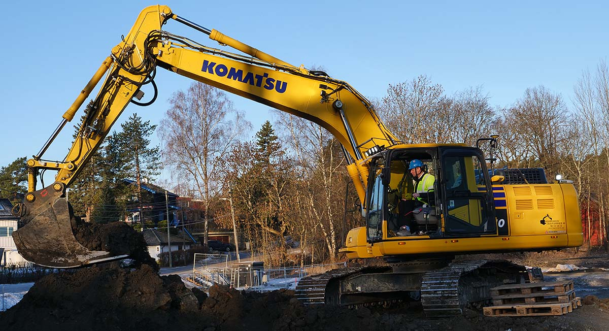 Ola Borten Moe breaks the ground for the museum (Ava Bosy/Kulturhistorisk museum, University of Oslo)