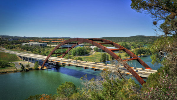 Austin’s Pennyback Bridge (Geoff Frink/Dreamstime)