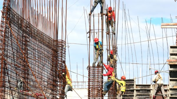 Construction in Costa Rica. Although most acute in Europe, a skills shortage is an underlying cause of distress on one in five projects worldwide (Josue Isai Ramos Figueroa/Unsplash)