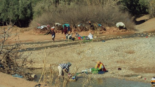 Women washing clothes in the Dades River. Part of the water programme will improve water access to rural areas (Jerzy Strzelecki/CC BY 3.0)