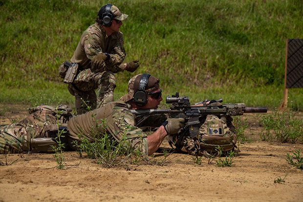 Canada to spend $1bn renewing its special forces base