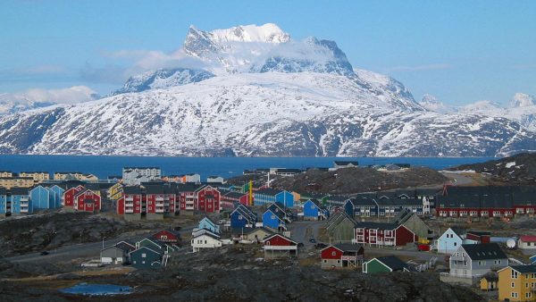 Greenland’s capital Nuuk, with 17,000 inhabitants, lies under the 1,250m peak of the country’s famous mountain, Sermitsiaq (Oliver Schauf/Public domain)
