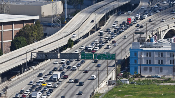 Highway 101 (Trekandshoot/Dreamstime)