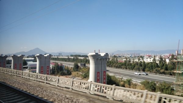 Work under way on the Fuzhou–Xiamen line (Dong Chenxing/CC BY-SA 4.0)