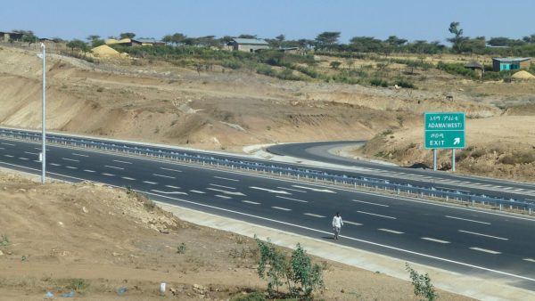 The project will replace a 150km dirt track with a modern four-lane motorway similar to this one, connecting Addis Ababa with Adama (Ji-Elle/CC BY-SA 3.0)