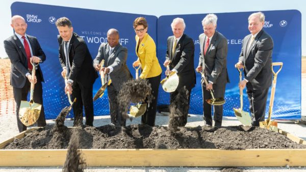 Breaking ground at Plant Woodruff. From left: William Timmons, U.S. Congressman; Dr. Robert Engelhorn, President and CEO of BMW Manufacturing; Kenneth Gist, Mayor of Woodruff, SC; Ilka Horstmeier, Member of the Board of Management of BMW AG, Human Resources and Real Estate; Henry McMaster, Governor of South Carolina; Manning Lynch, Chairman of Spartanburg County Council; Harry Lightsey, SC Secretary of Commerce