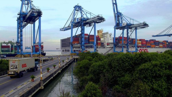 Port Klang will be the southern terminus of the system (Hafiz343/CC BY-SA 4.0)