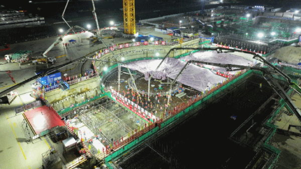 Concrete is poured for the nuclear island of reactor one (SPIC)