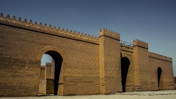 The modern city of Hillah, Iraq, is next to the ancient city of Babylon, shown here (Mohamm3dfadil/CC BY-SA 4.0 Deed)