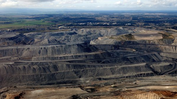 An “open cut” coal mine in the Hunter valley, Australia. Japan imports around 60% of its coal from Australia (Max Phillips/CC BY 2.0)