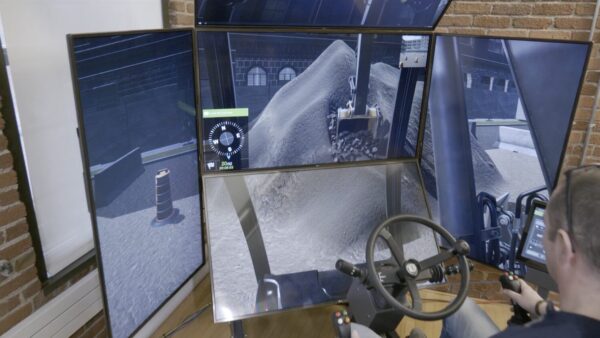 Plant training on a simulator. Image: CM Labs